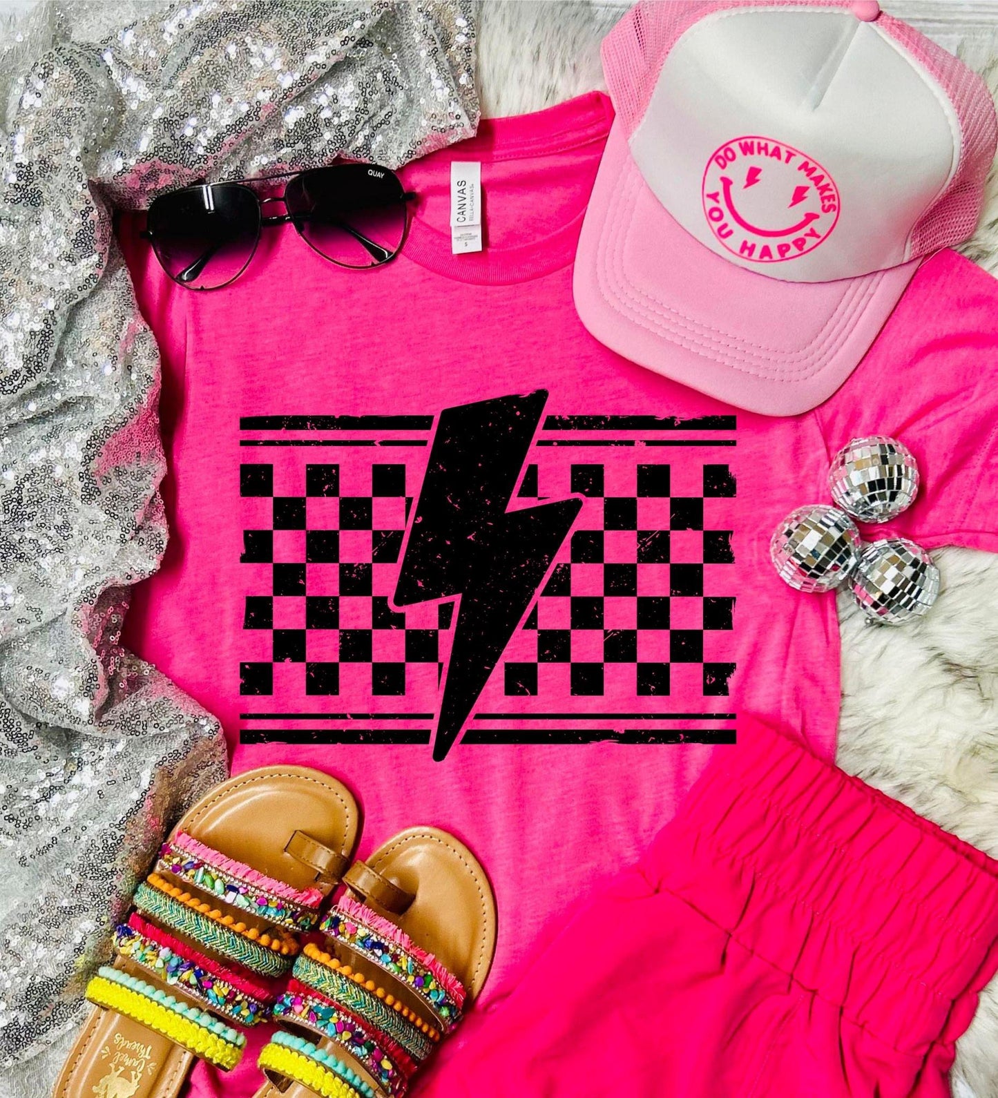 Checkered Bolt